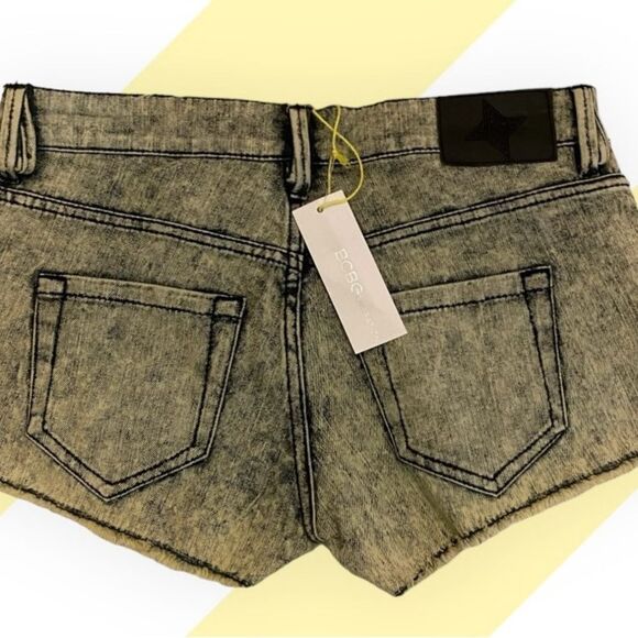 Sexy BCBG The Jackson juniors yellow acid washed denim short shorts NWT size 24 - Picture 2 of 13